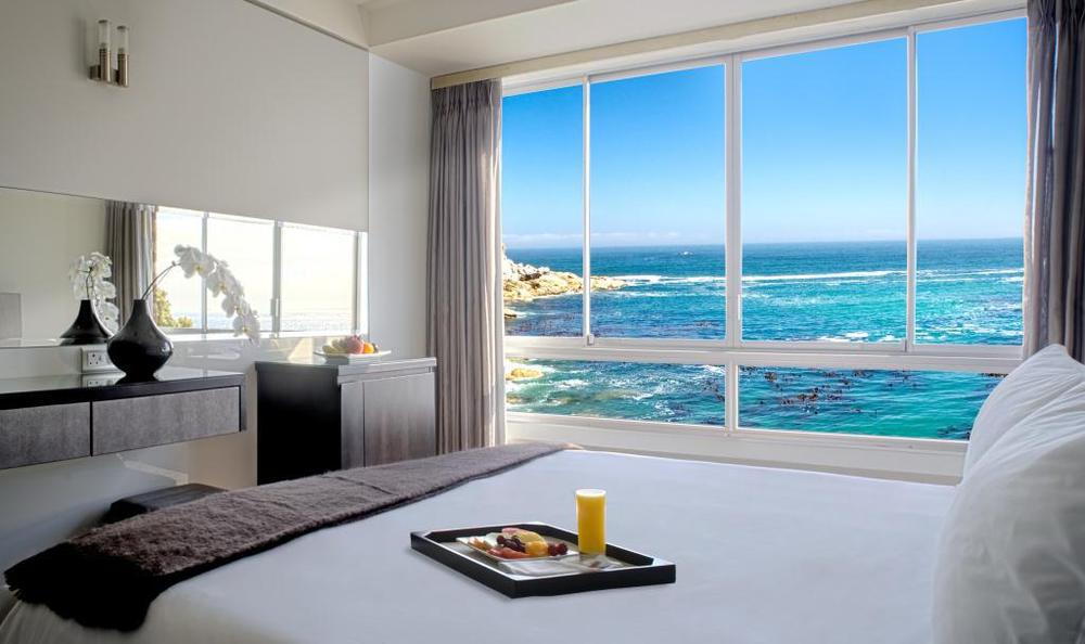 Hotel Ambassador And Self Catering Le Cap