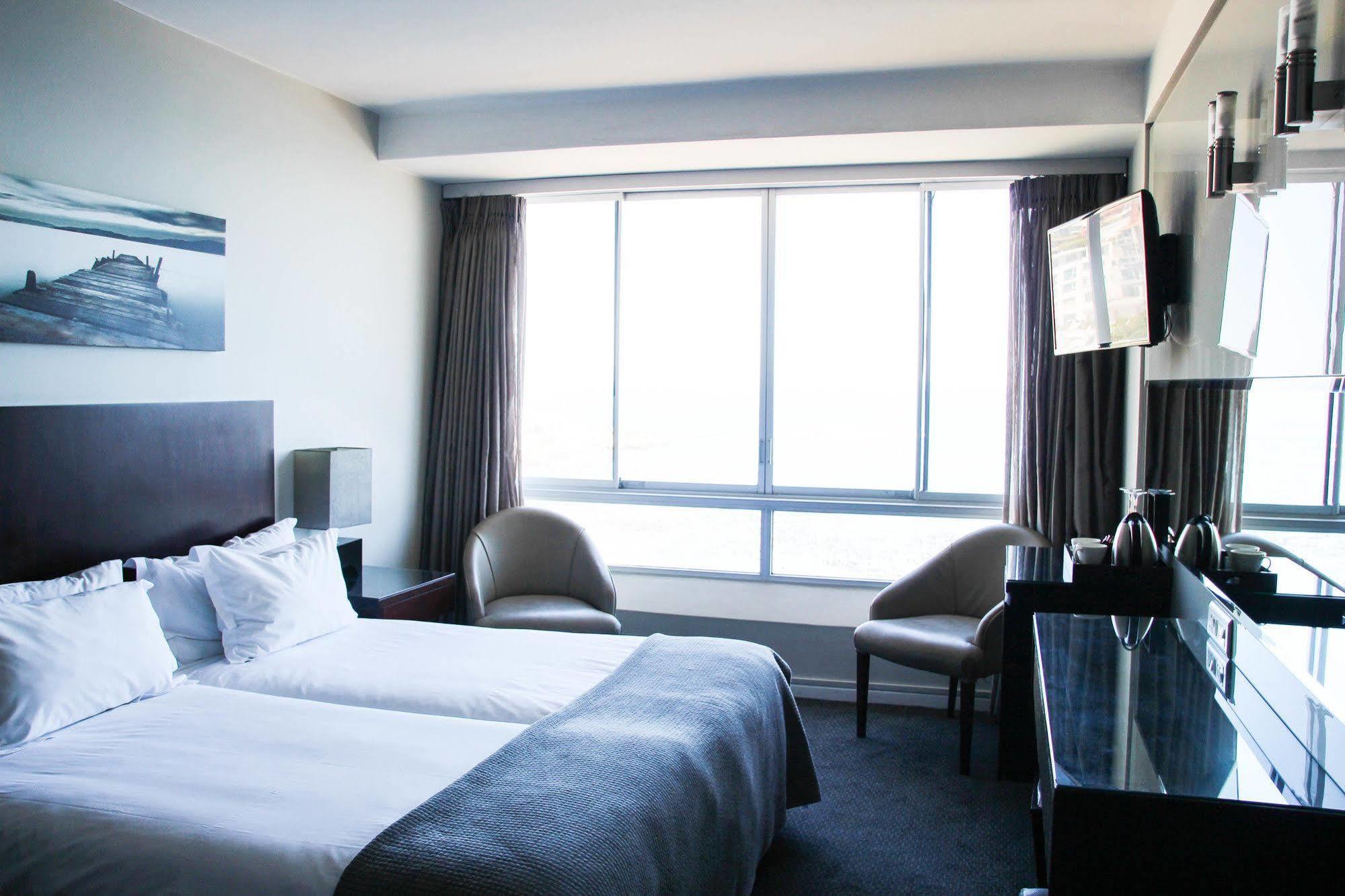 Ambassador And Self Catering 4*
