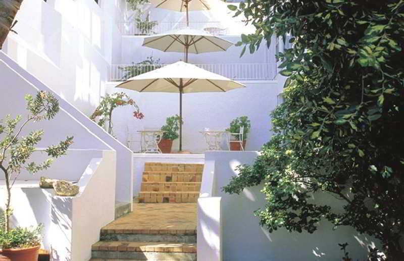 Ambassador And Self Catering Kapstadt